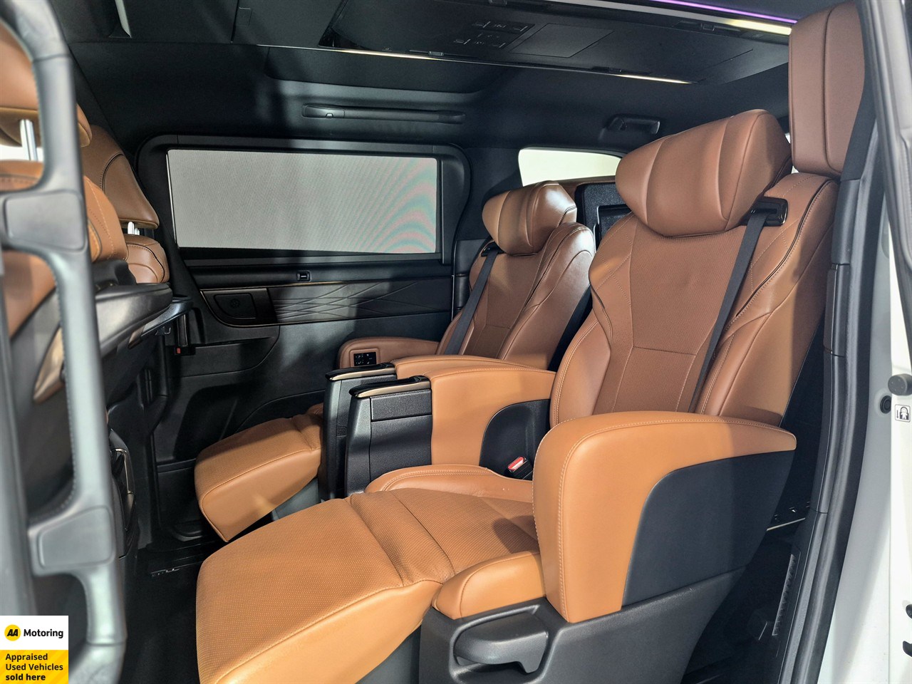 2024 Toyota Vellfire