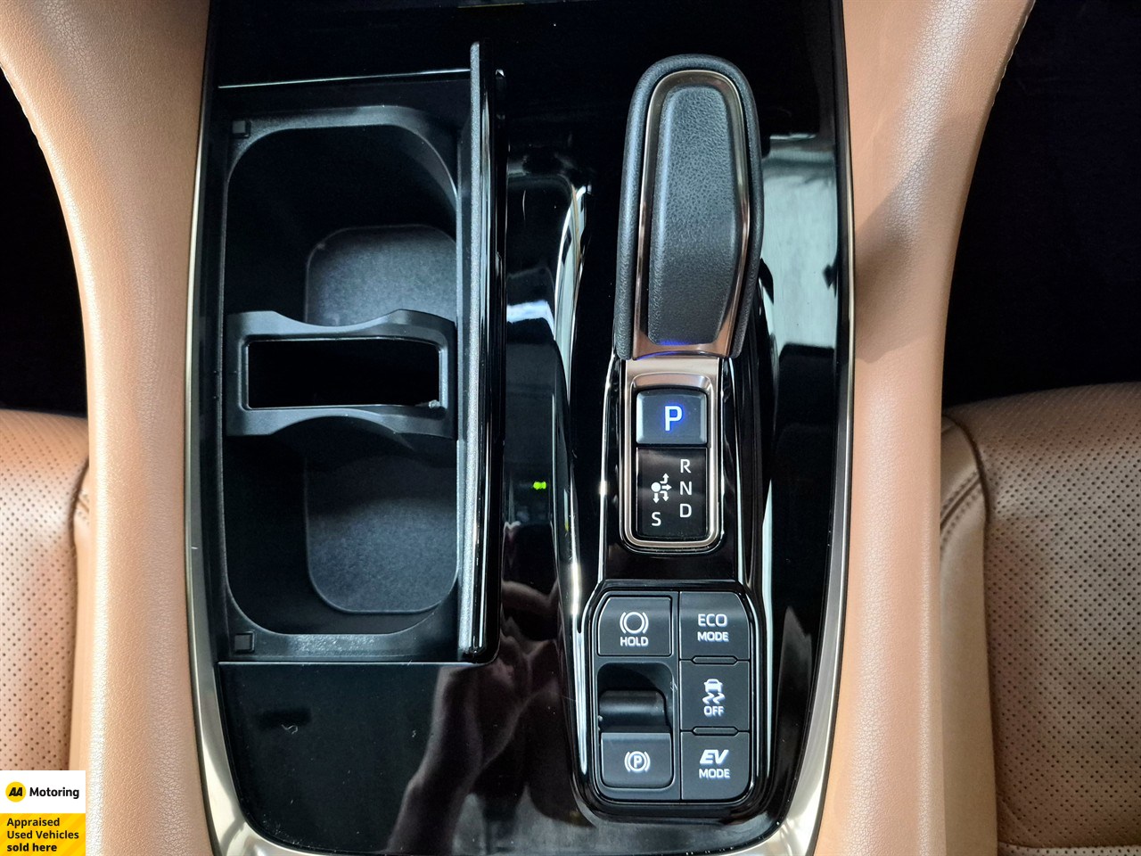 2024 Toyota Vellfire