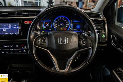 2016 Honda Grace - Thumbnail