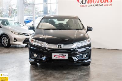 2016 Honda Grace - Thumbnail