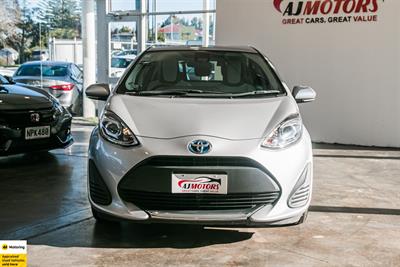 2020 Toyota Aqua - Thumbnail