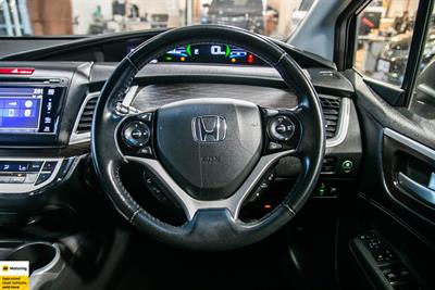 2015 Honda Jade - Thumbnail