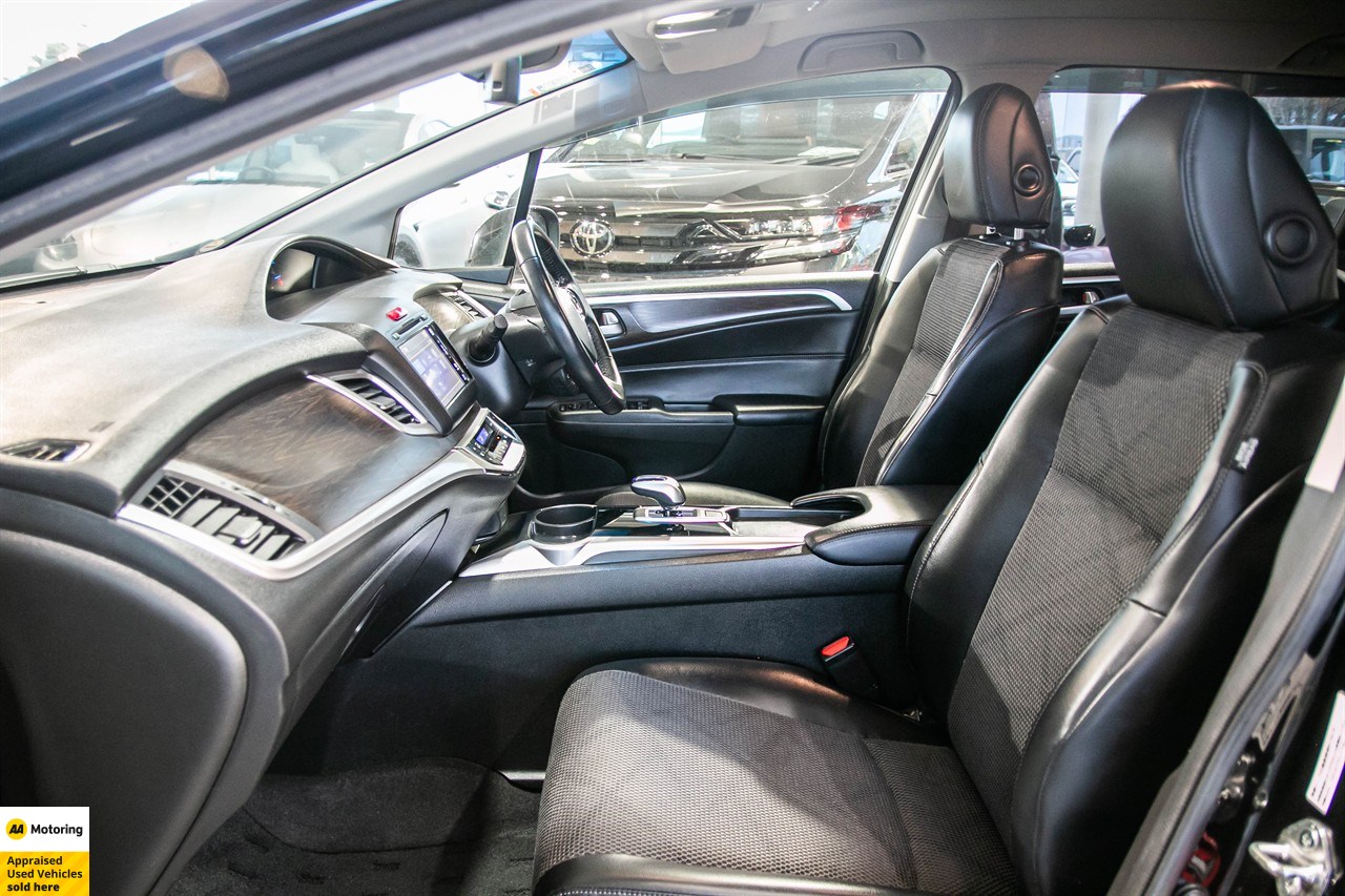 2015 Honda Jade