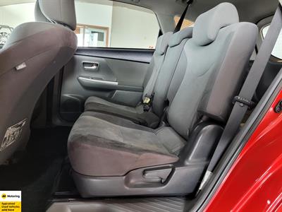 2013 Toyota Prius - Thumbnail
