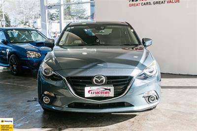 2016 Mazda Axela - Thumbnail