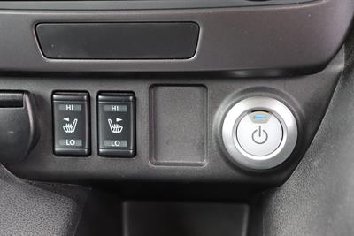2018 Nissan Leaf - Thumbnail