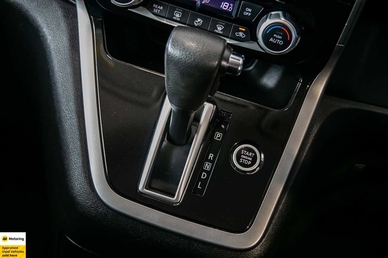 2017 Nissan Serena