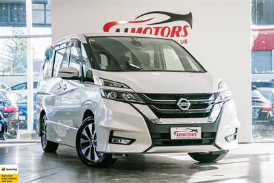 2017 Nissan Serena - Thumbnail