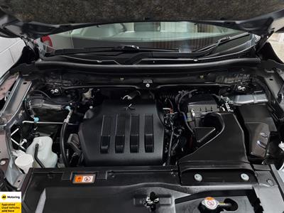 2022 Mitsubishi Eclipse Cross - Thumbnail