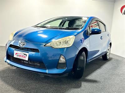 2012 Toyota Aqua - Thumbnail