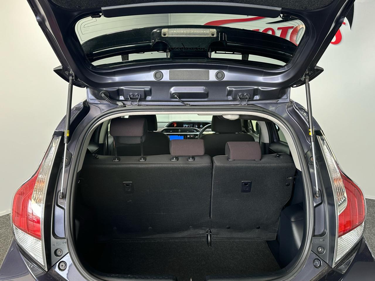 2015 Toyota Aqua