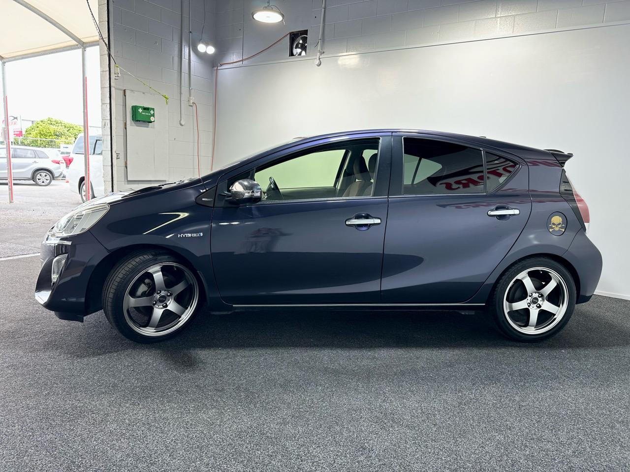 2015 Toyota Aqua