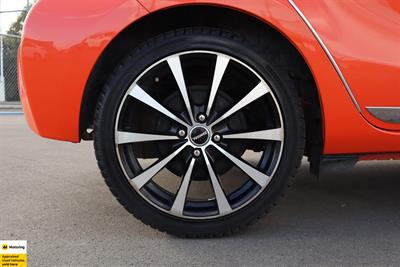 2012 Toyota Aqua - Thumbnail