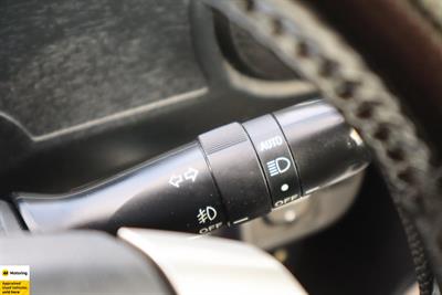 2012 Toyota Aqua - Thumbnail