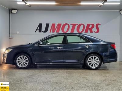 2012 Toyota Camry - Thumbnail