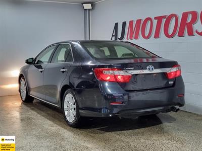 2012 Toyota Camry - Thumbnail