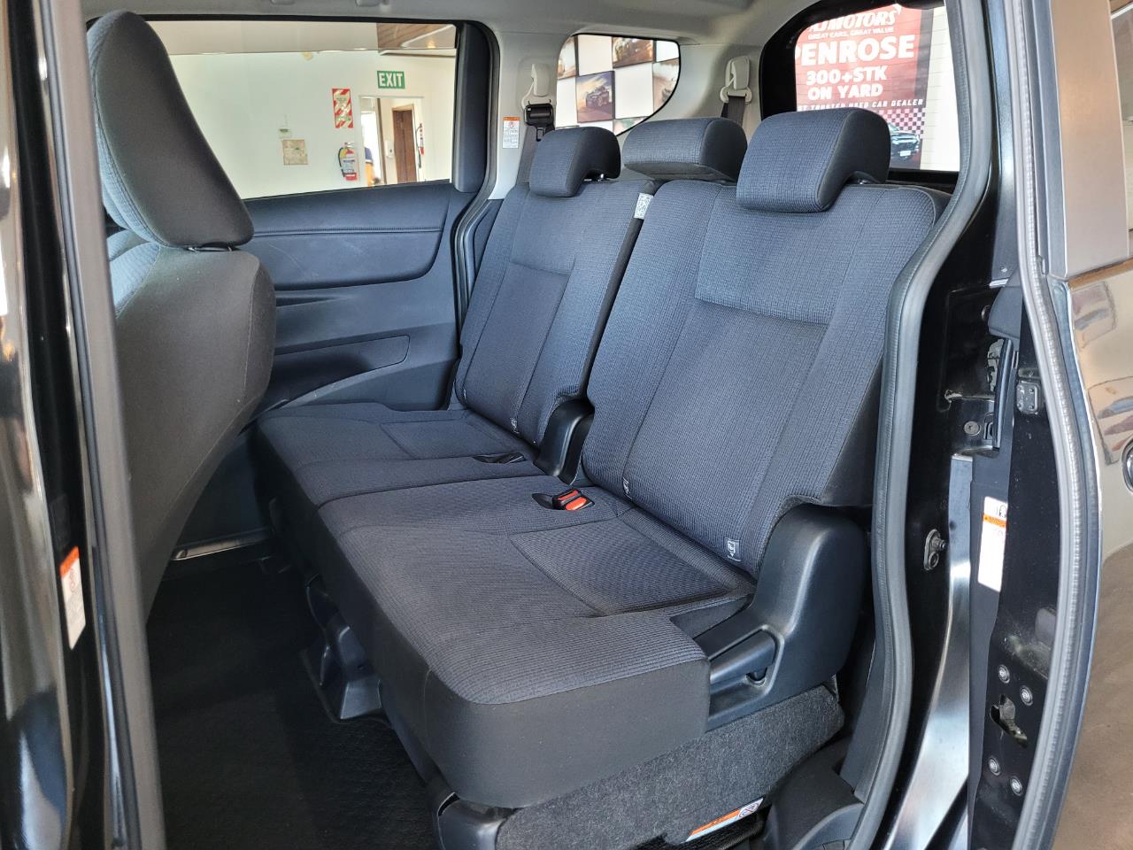 2015 Toyota Sienta