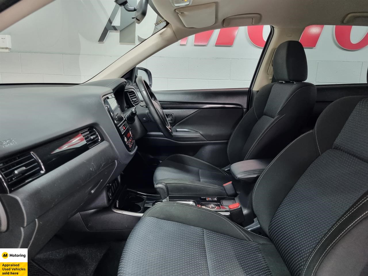 2018 Mitsubishi Outlander