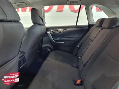 2021 Toyota RAV4 - Thumbnail