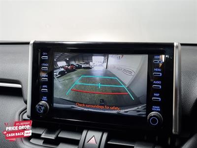 2021 Toyota RAV4 - Thumbnail