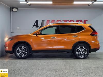2021 Nissan X-Trail - Thumbnail