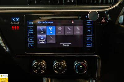 2017 Toyota Corolla - Thumbnail