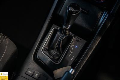 2017 Toyota Corolla - Thumbnail