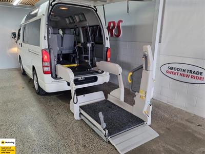 2009 Toyota Hiace