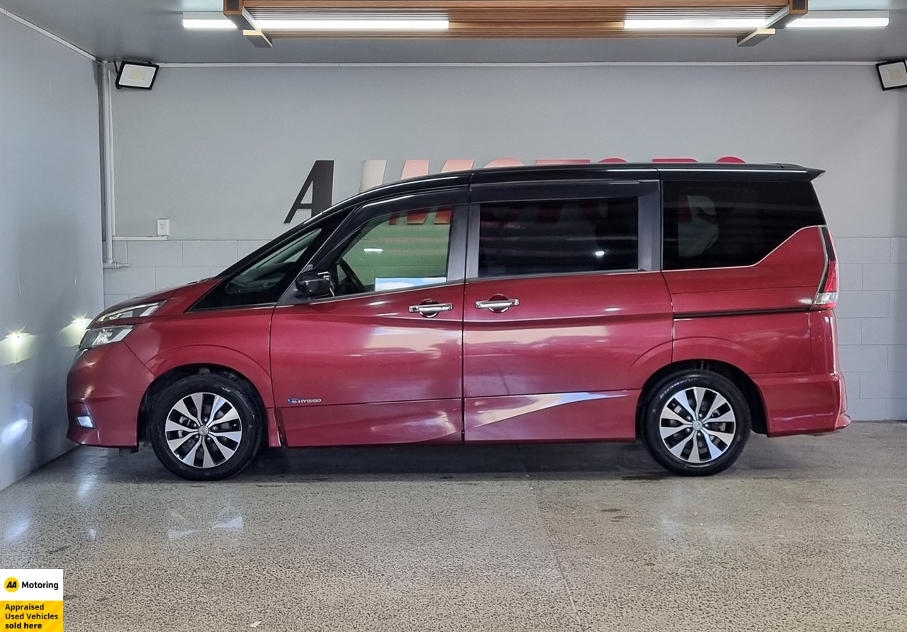 2016 Nissan Serena