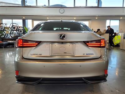 2015 Lexus IS - Thumbnail
