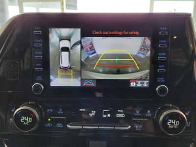 2021 Toyota Highlander - Thumbnail