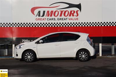 2014 Toyota Aqua - Thumbnail