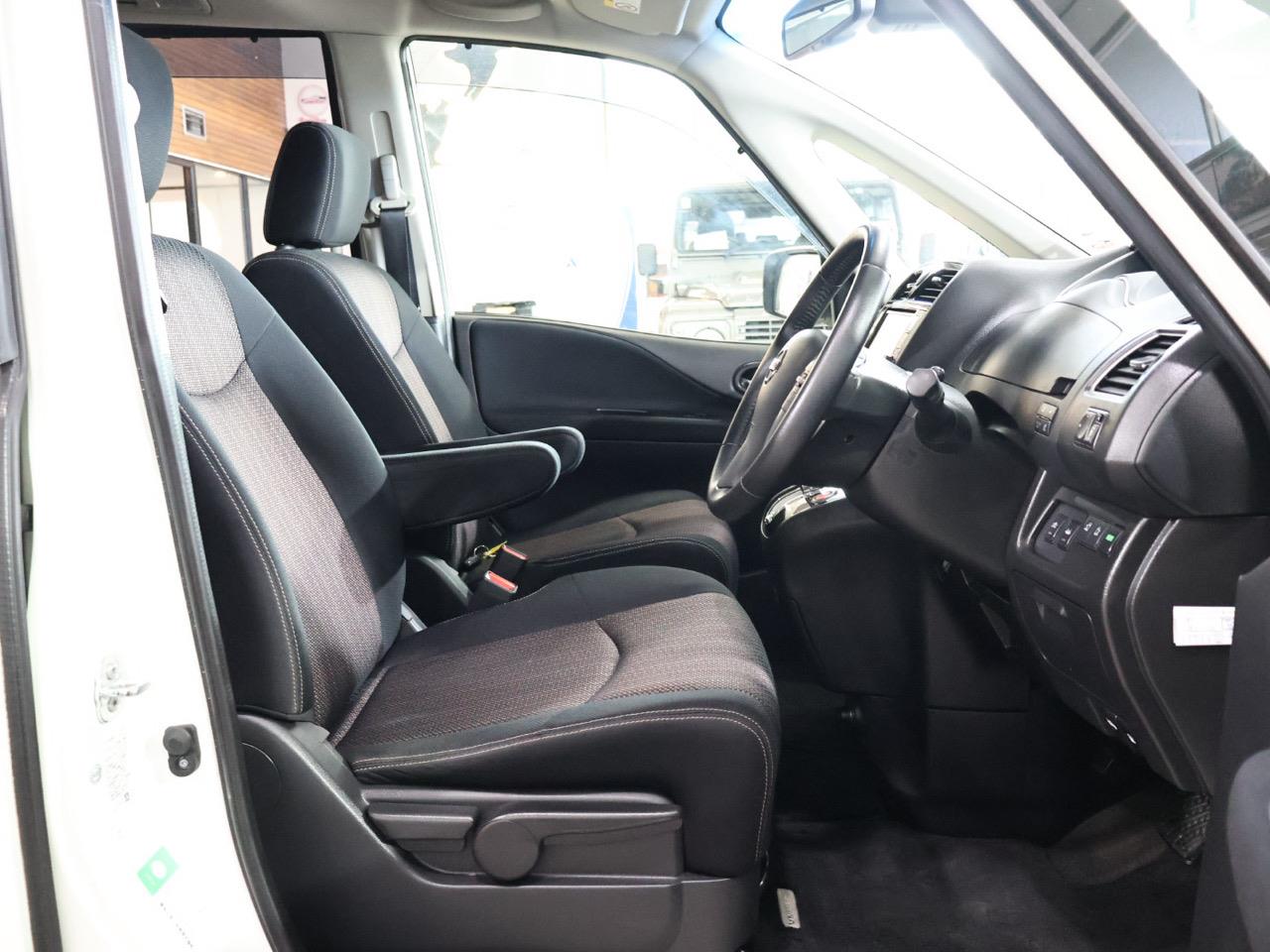 2016 Nissan Serena