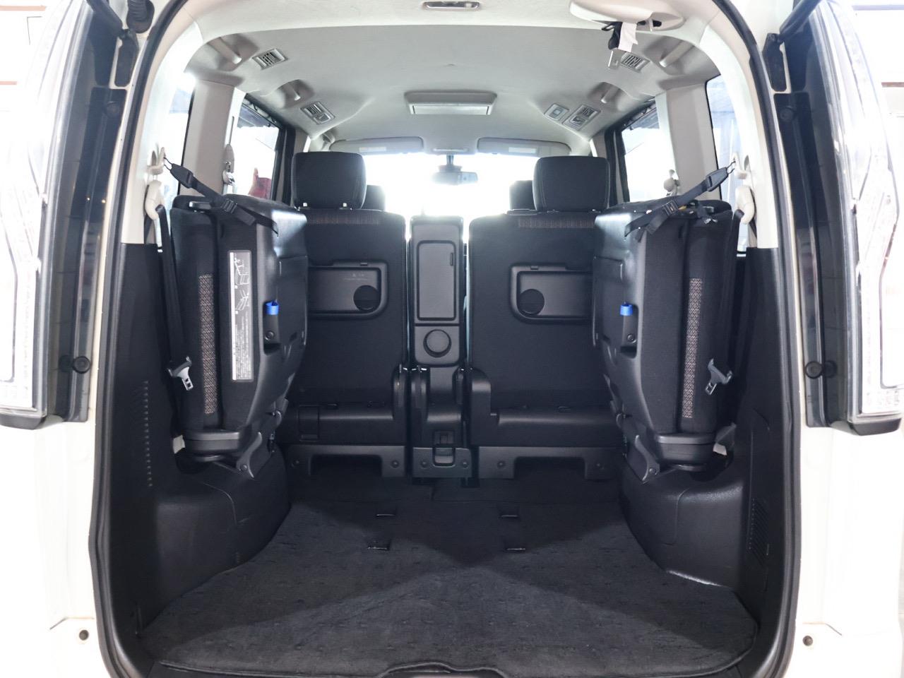 2016 Nissan Serena