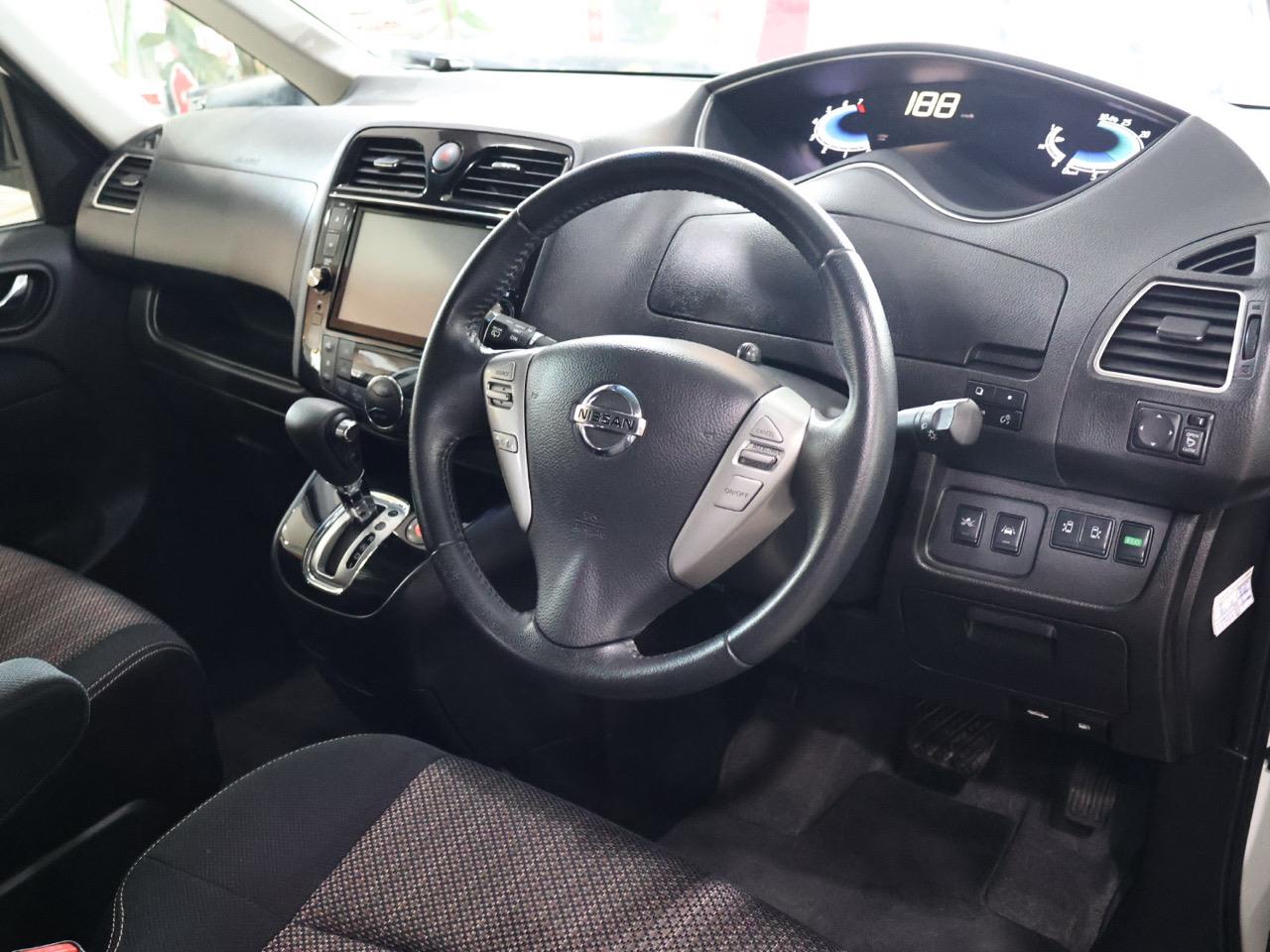 2016 Nissan Serena