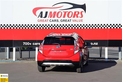 2016 Toyota Aqua - Thumbnail
