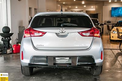 2014 Toyota Auris - Thumbnail