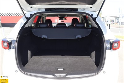 2022 Mazda CX-5 - Thumbnail