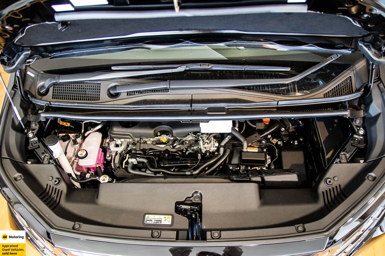 2025 Toyota ALPHARD HYBRID