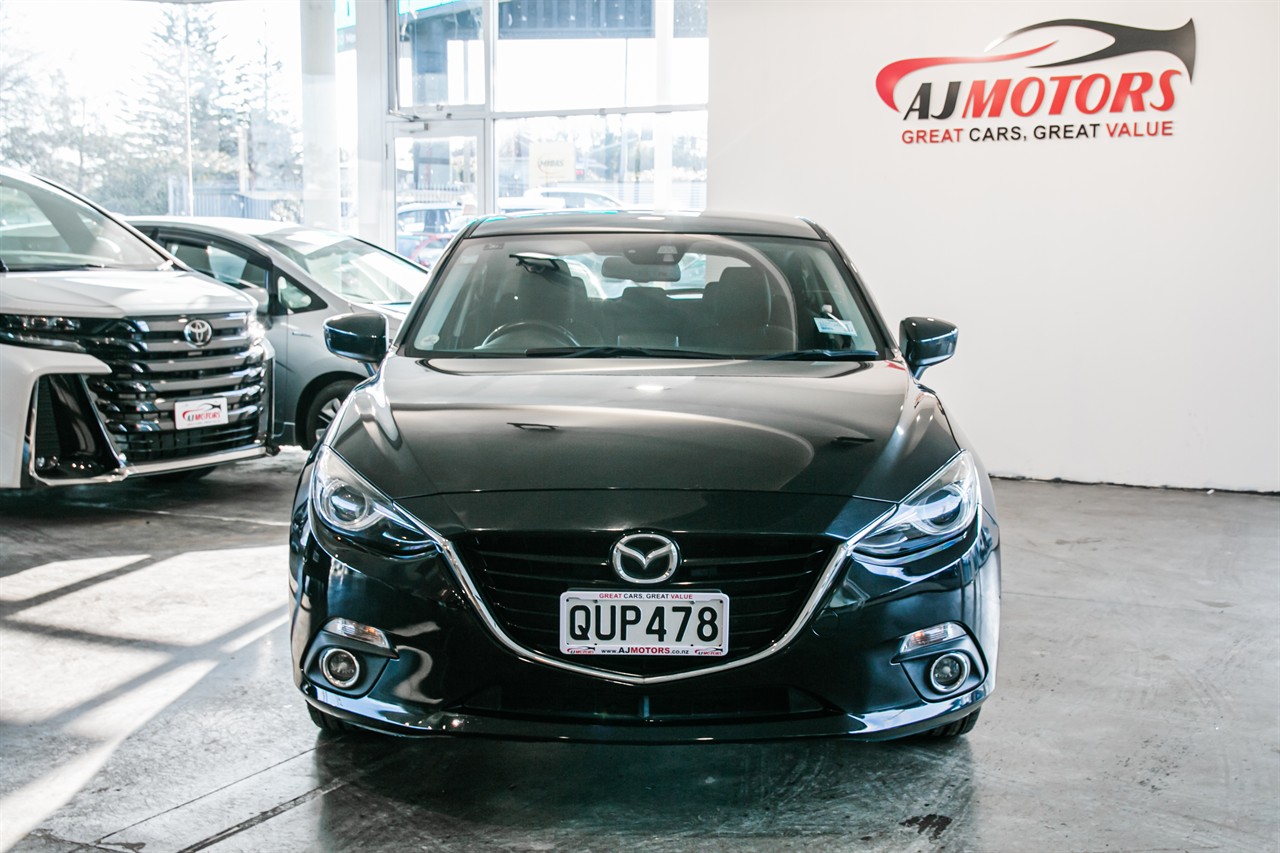2014 Mazda Axela