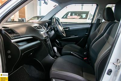 2014 Suzuki Swift - Thumbnail