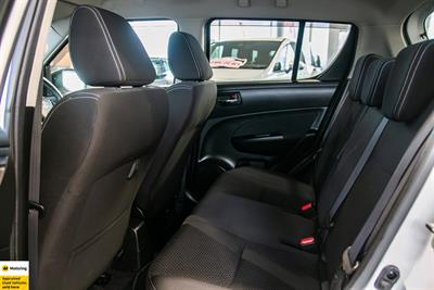 2014 Suzuki Swift - Thumbnail