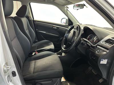 2012 Suzuki Swift - Thumbnail