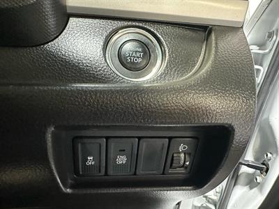 2012 Suzuki Swift - Thumbnail