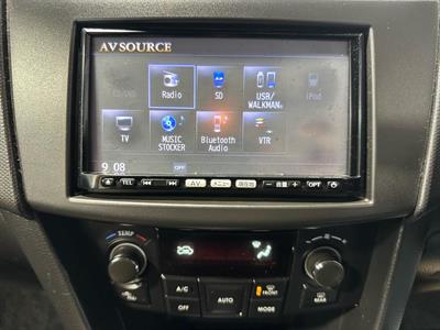 2012 Suzuki Swift - Thumbnail