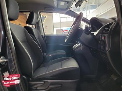2014 Toyota Voxy - Thumbnail