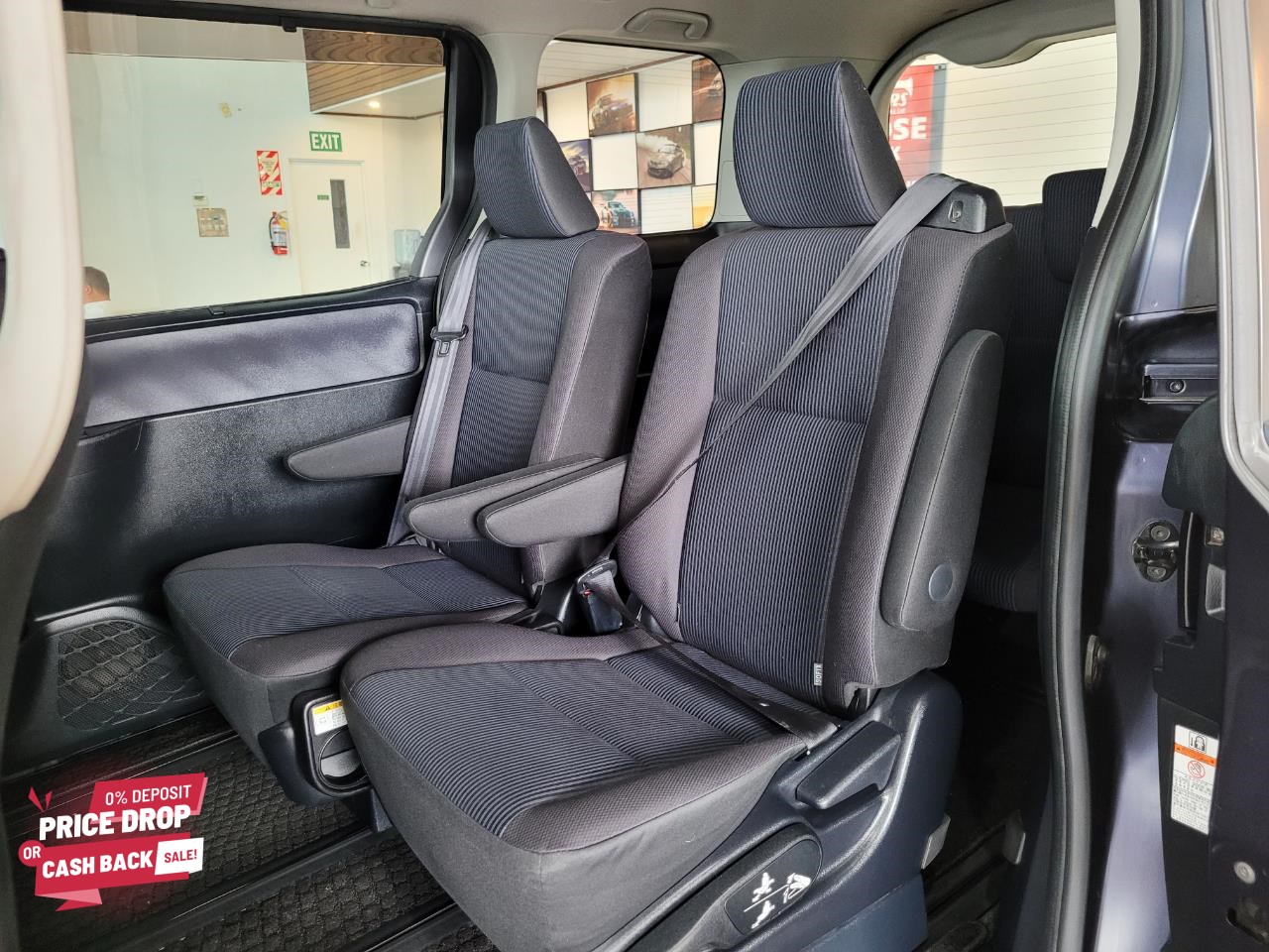 2014 Toyota Voxy