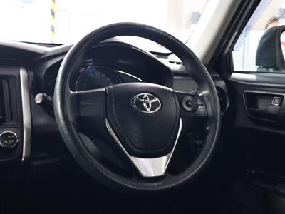 2018 Toyota Corolla - Thumbnail