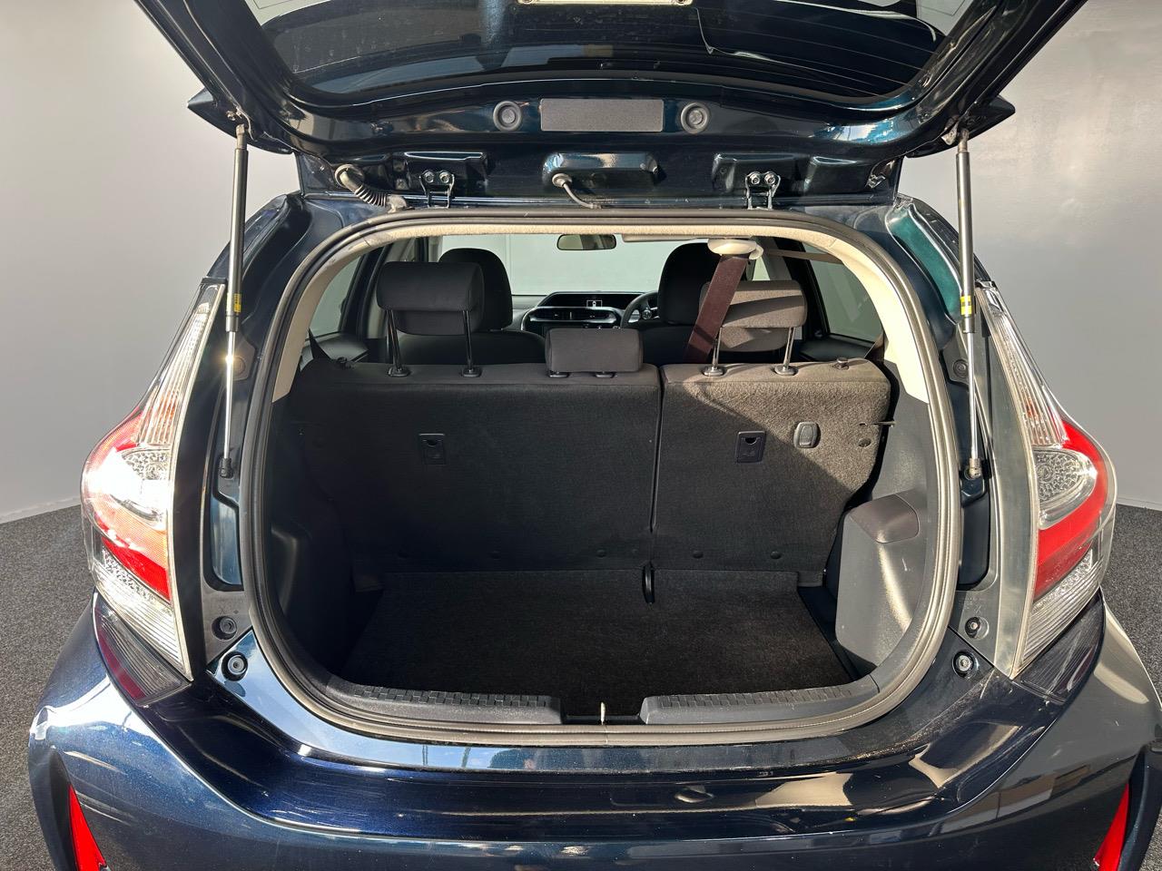 2017 Toyota Aqua