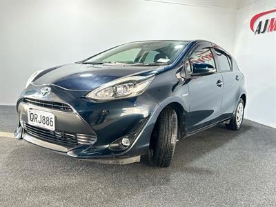 2017 Toyota Aqua - Thumbnail